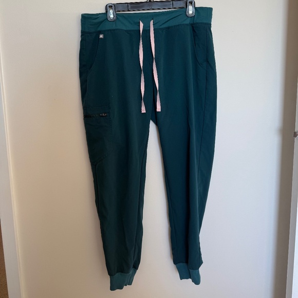 Figs Zamora Jogger Scrub Pants - Picture 1 of 2